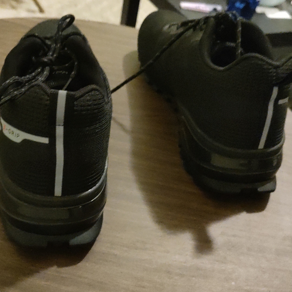 Size 12.5 - Picture 3 of 5